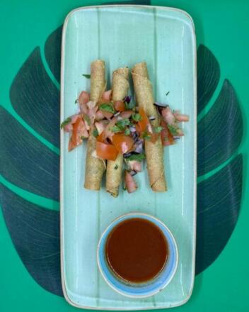 la-casa-7_food1