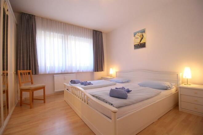 SCHLOSSGARTEN Schlafzimmer