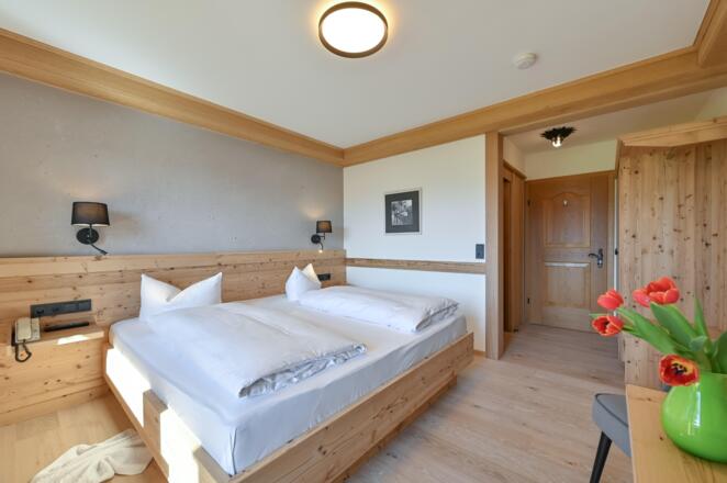 Zi. 25 Doppelzimmer mit Du/WC und Balkon