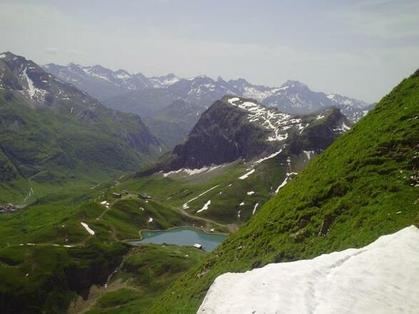 Blick vom Omeshorn -  Zürsersee