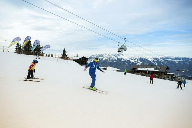 Ski Kind Skilehrer Hornboden