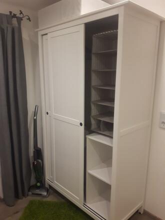 Kleiderschrank Schlafzimmer