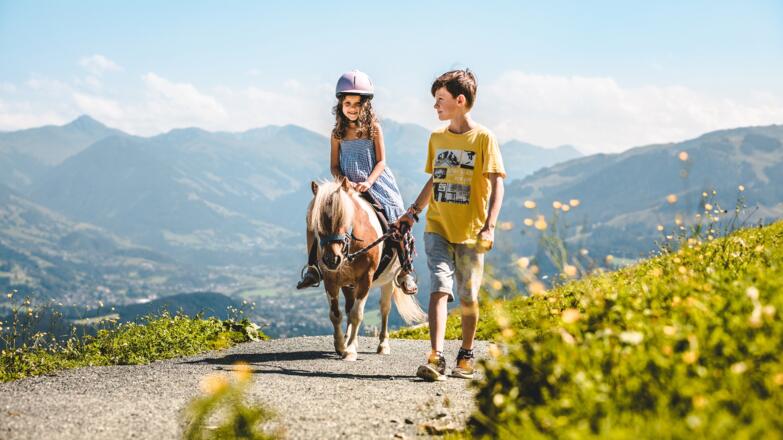 Ponyreiten auf 1.300 m  Seehöhe