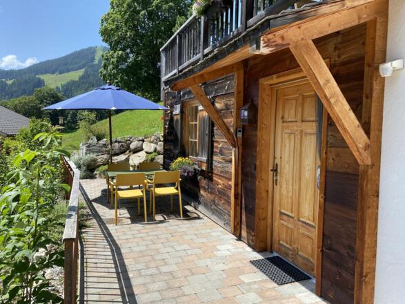 Terrasse mit Sitzplatz