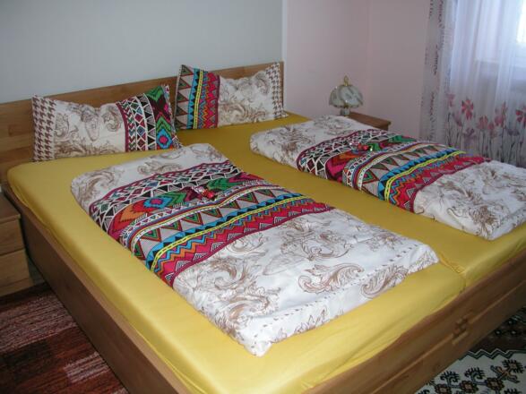 Schlafzimmer P1010088
