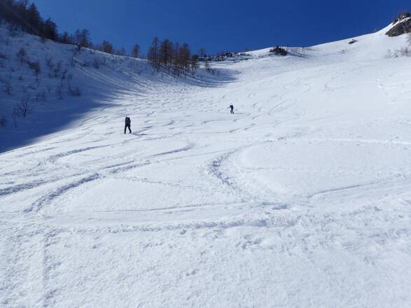Ungefähr auf Höhe der Fahrnkaralm