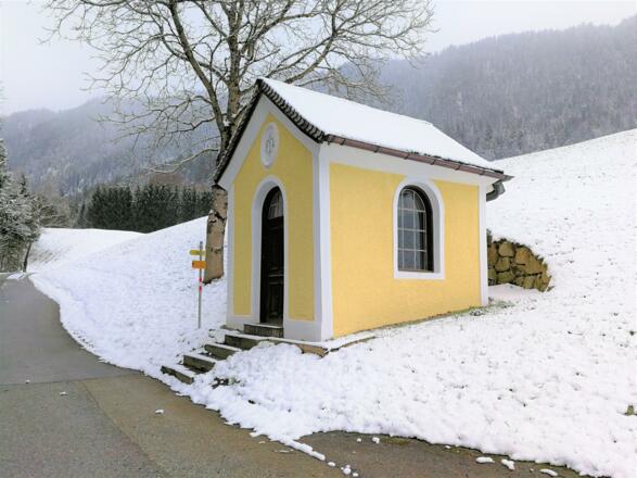 Antner Kapelle Außen Winter