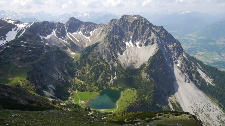 Blick vom Entschenkopf auf den Unteren Gaisalpsee