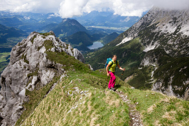 Klara Palme beim Bergsteigen am Treffauer