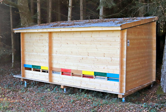 Bienenhaus Bienenweg Velden