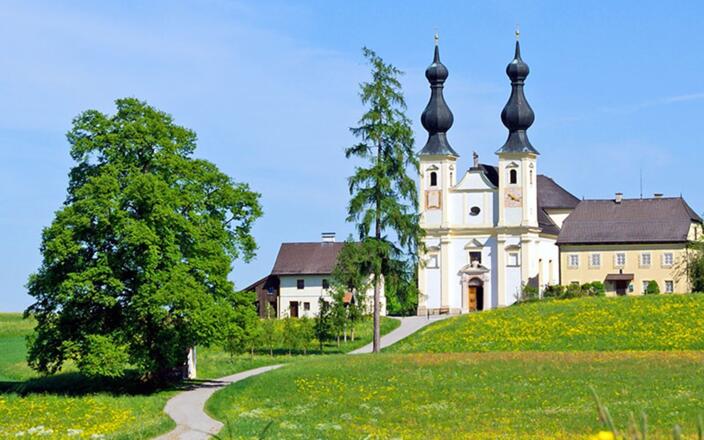 Die Wallfahrtskirche Maria Bühel.