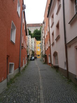 Abstieg in die Altstadt