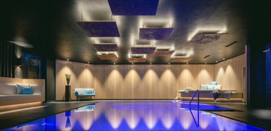 Torghele&#039;s Wald &amp; Fluh - IndoorRelaxPool