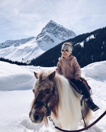 Soleil m. Pony Winter