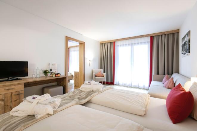03 Sporthotel_Doppelzimmer_Superior_Verbindungstür