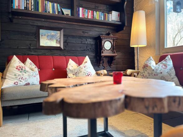 Sporthotel Kamin Lounge 3