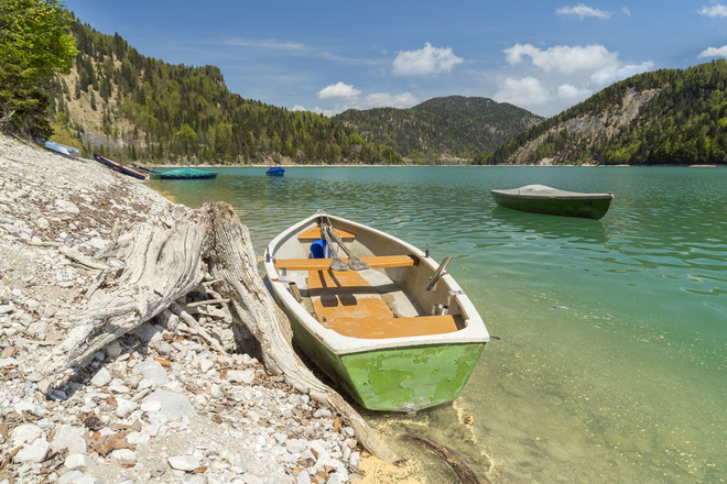 Boote am Sylvensteinsee