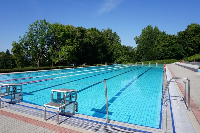 Schwimmerbecken