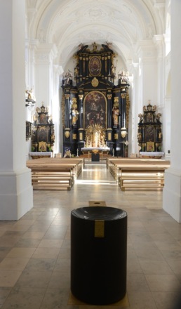 Kircheninnenraum St. Nikolaus