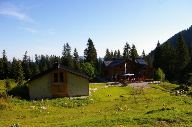 Kletterwand an der Hausstattalm