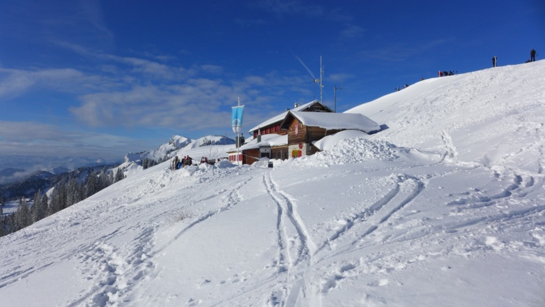 Brauneck Gipfelhaus im Winter