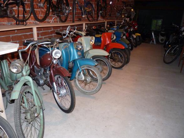 Motorrad- und Rolleroldies