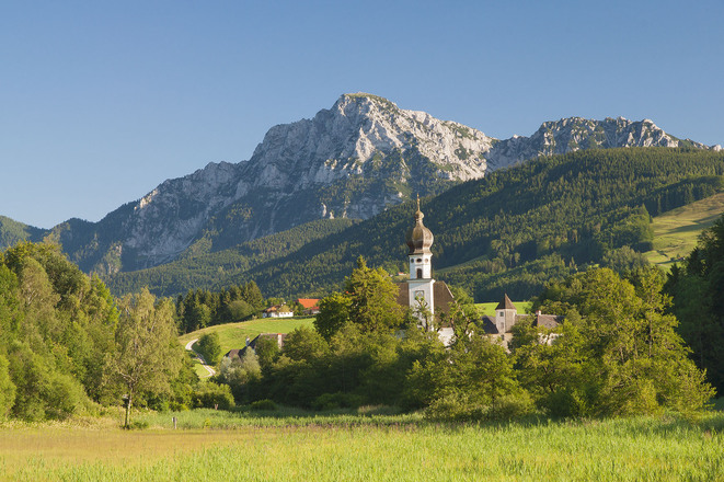 Anger Höglwörth vor dem Hochstaufen