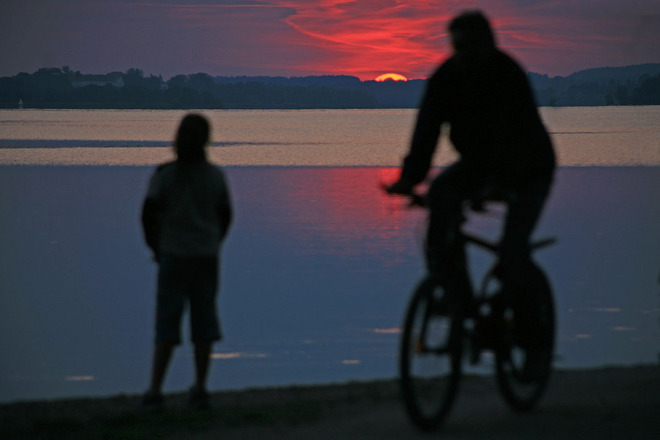 Radfahrer am Chiemsee