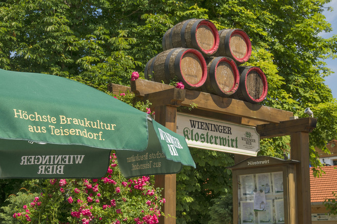 Teisendorfer Bierwanderweg Einkehr beim Klosterwirt Höglwörth