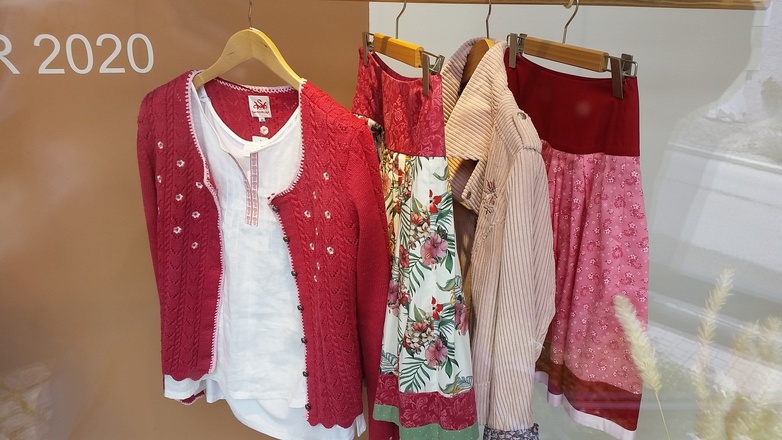 Modehaus Dollinger Schaufenster