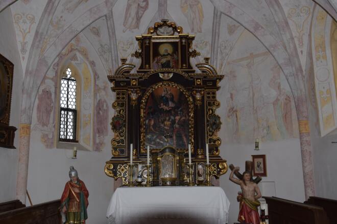 Altar der Pfarrkirche St. Johannes bei Pildenau