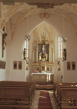 Altar der Kirche St. Kastalus