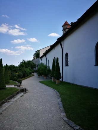 Willibaldsburg Garden