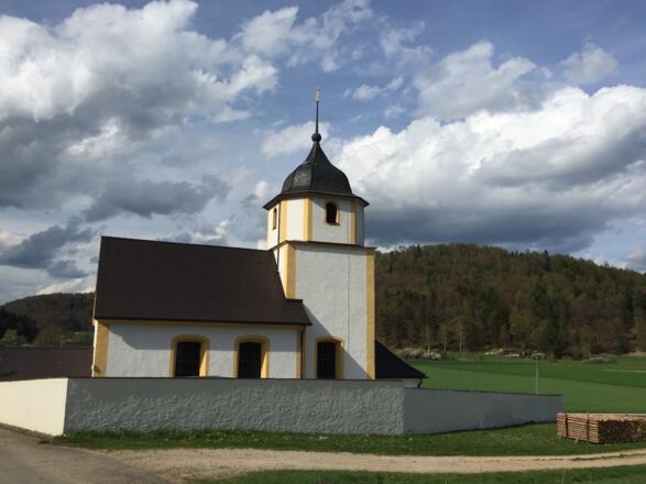 Kirche bei Schafhausen im Anlautertal
