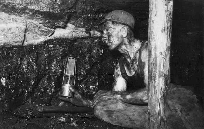 Berarbeiter beim Pechkohleabbau in Penzberg