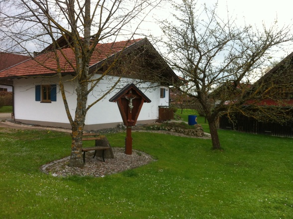 Wegkreuz am Ortsrand von Steingaden