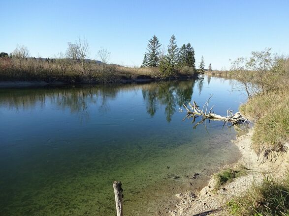 an der Loisach zwischen Benediktbeuern und Kochel