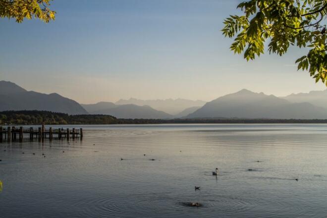 Der Chiemsee mit seinem Bergpanorama