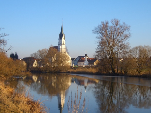 Ortsmitte Unterdietfurt.