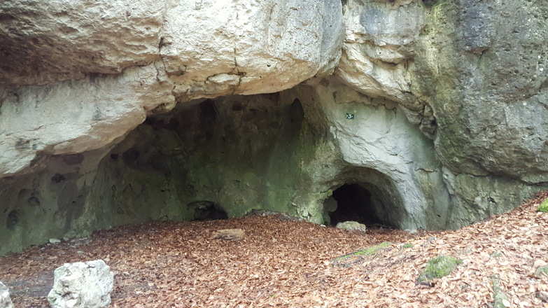 Höhle Nr. 12