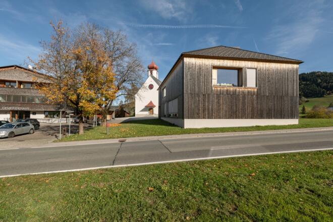 Krumbach Pfarrkirche Pfarrhaus