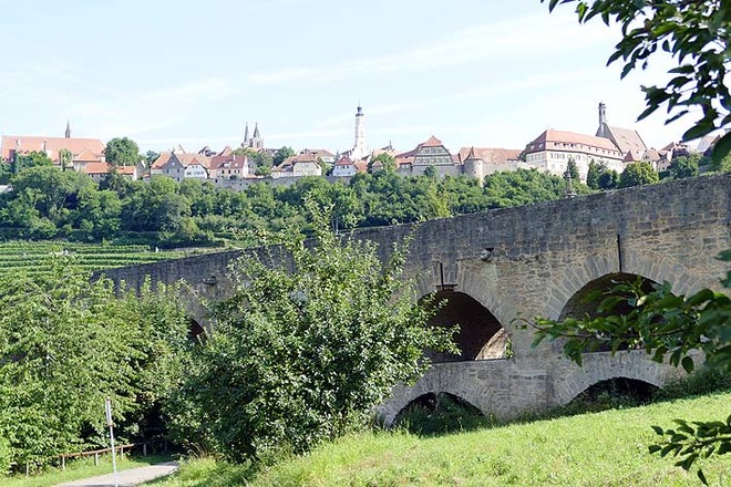 Doppelbrücke über die Tauber