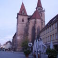 Ansbach, St. Johannes, &quot;Mann mit Koffer&quot; von Kurt Laurenz Metzler (2002)