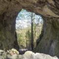 Die Durchgangshöhle "Schwingbogen"