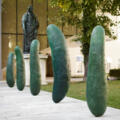 Kunst im öffentlichen Raum, Gurken von Erwin Wurm