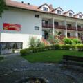 Alte_Innbruecke_Apparthotel-Neuhaus_am_Inn-Aussenansicht-4-20837