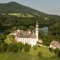 Höglwörther See und Kloster von oben