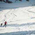 Ein Langläufer auf der Hallstätter Loipe am Dachstein Gletscher