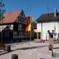 Historisches Rathaus mit Marktplatz