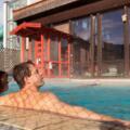 Hallenbad Inzell: Heißwasser-Sprudelbecken im Freien